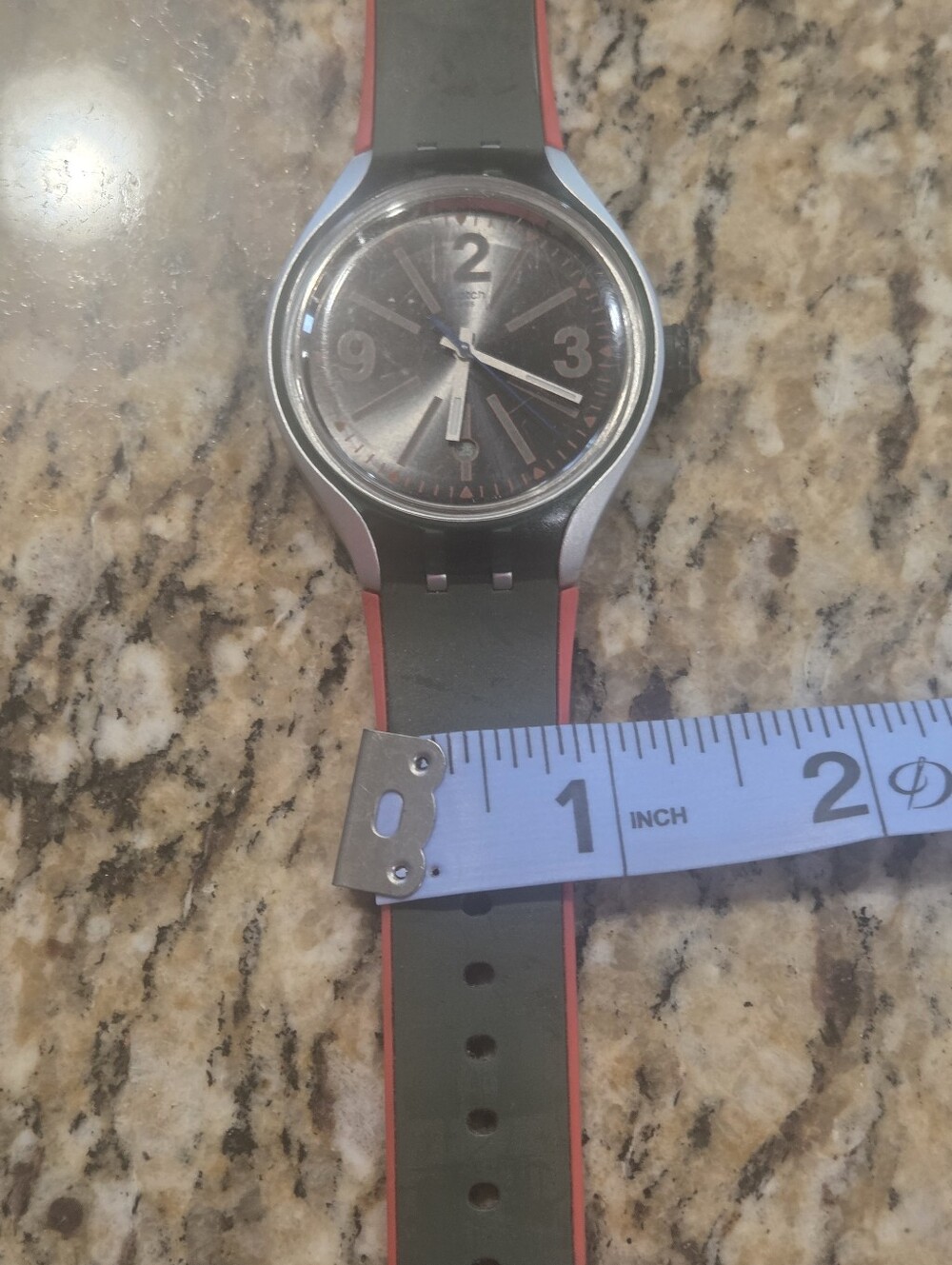 Swatch - Picture 4 of 9